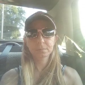 Meet your Posher, Regina